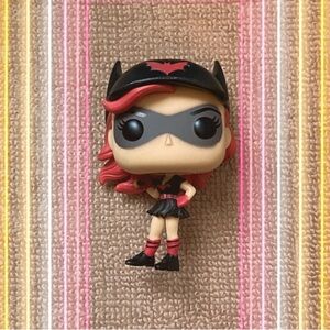 🦇Funko POP Batwoman Bombshells Softball Superhero Vinyl Figure Kate Kane